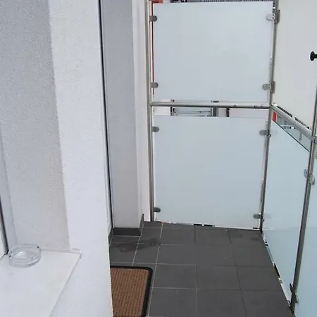 Super Gunstige 72 M² Wohnung, 3 *